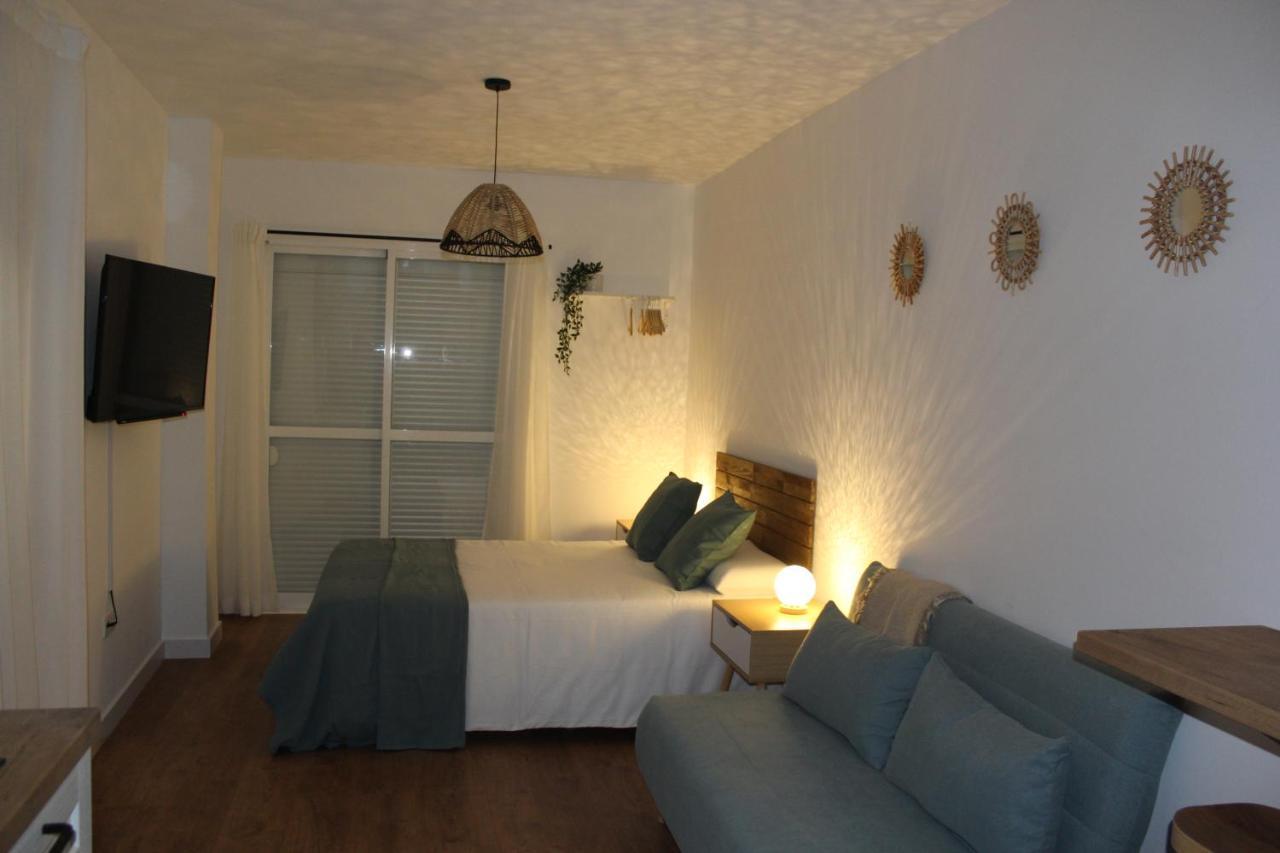 Brand New Studio With Terrace And Bbq Close To City Center Málaga Buitenkant foto