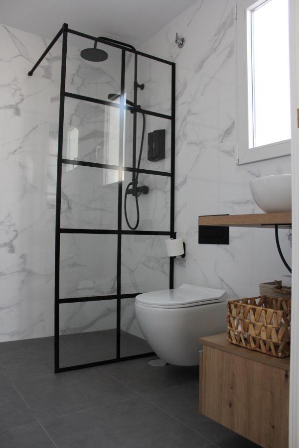 Brand New Studio With Terrace And Bbq Close To City Center Málaga Buitenkant foto