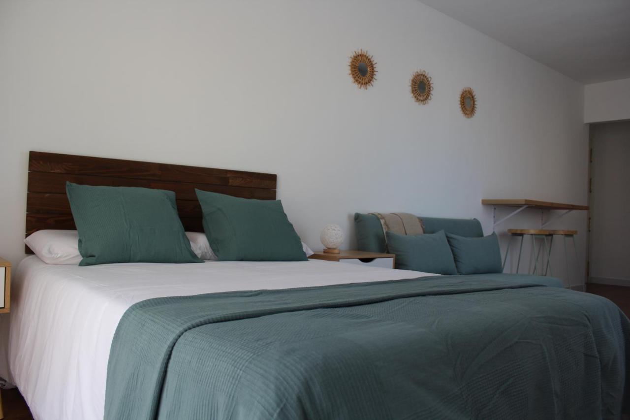 Brand New Studio With Terrace And Bbq Close To City Center Málaga Buitenkant foto