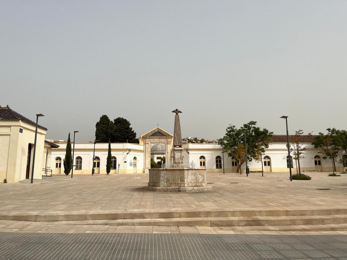 Brand New Studio With Terrace And Bbq Close To City Center Málaga Buitenkant foto